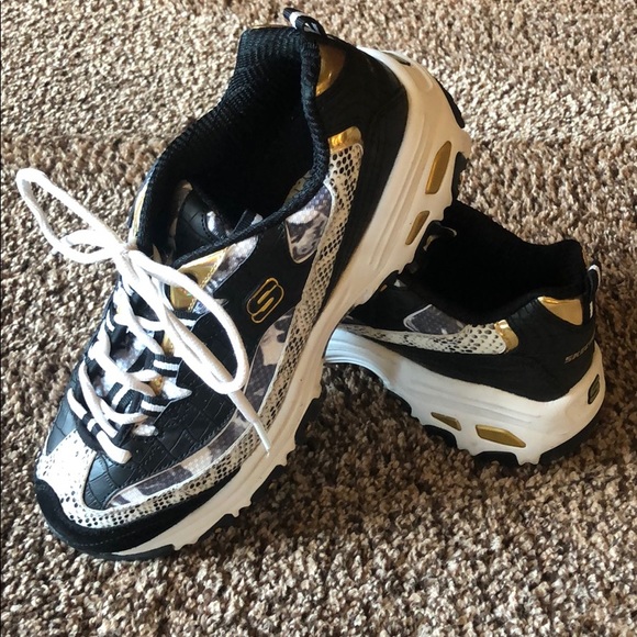 skechers memory foam tennis shoes